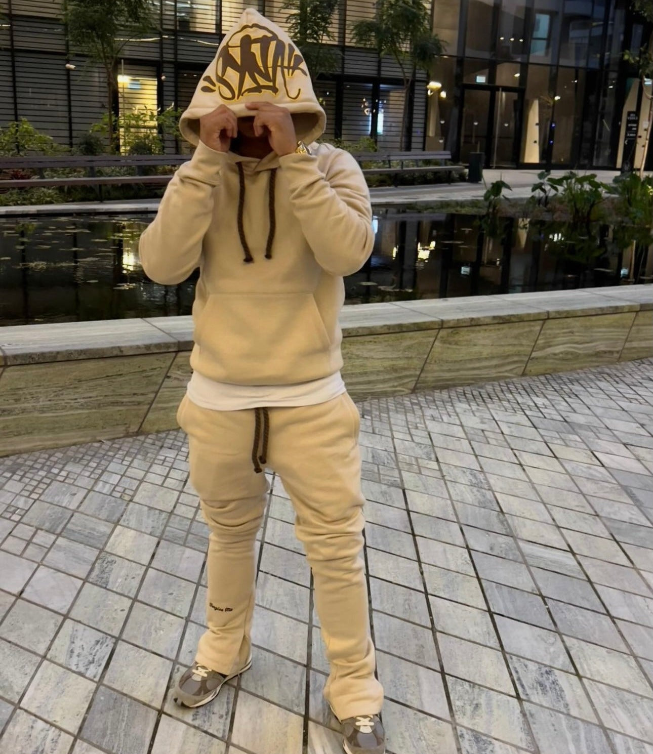 Syna World Tracksuit Cream EXCLUSIVITY 21DRIPZZ