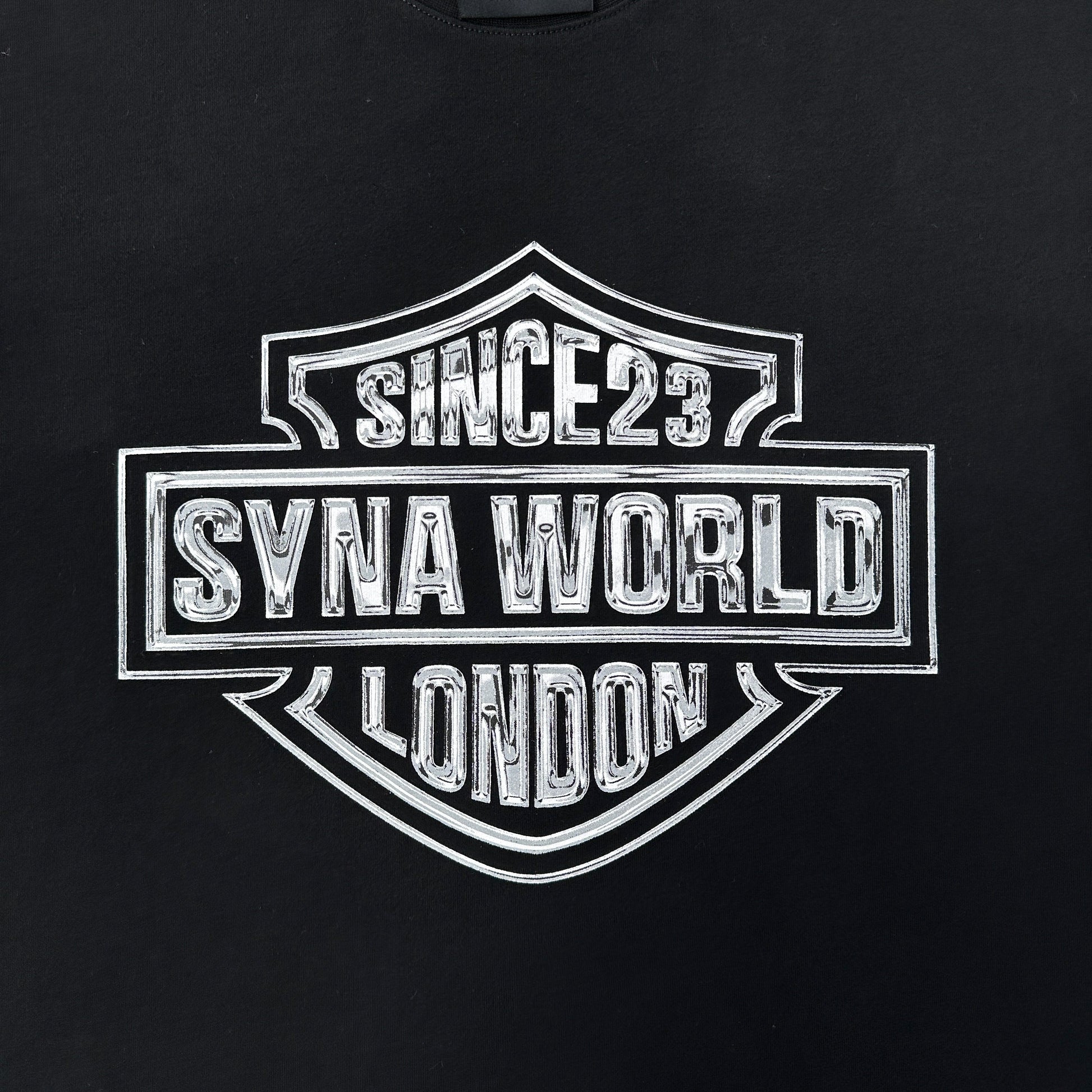 Syna World Chrome Badge Tee Black