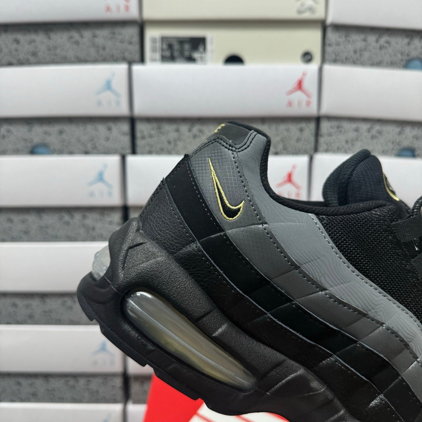 Nike Air Max 95 OG Big Bubble Batman