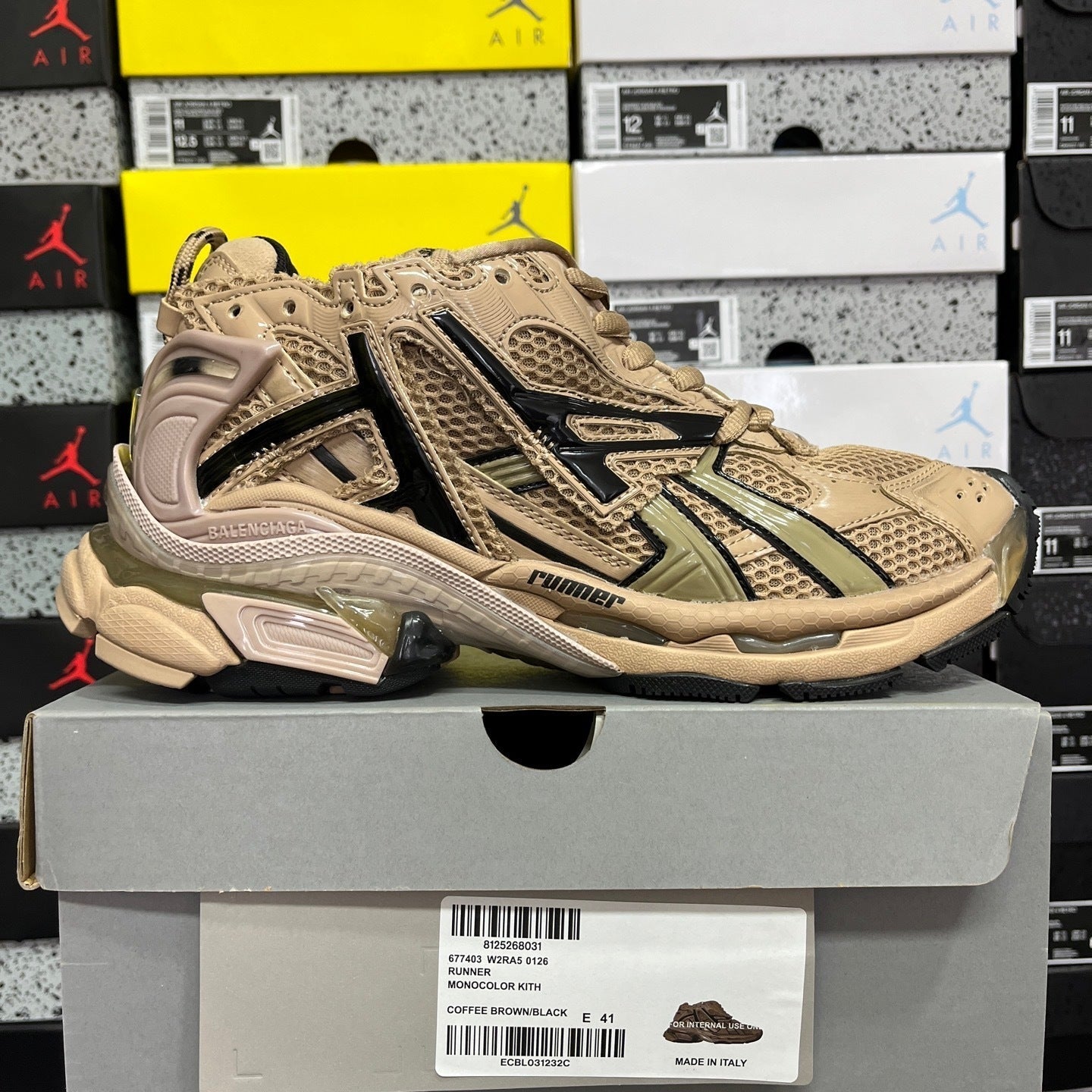 Balenciaga Runner 7.0 Cream Black