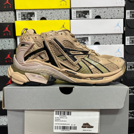 Balenciaga Runner 7.0 Cream Black