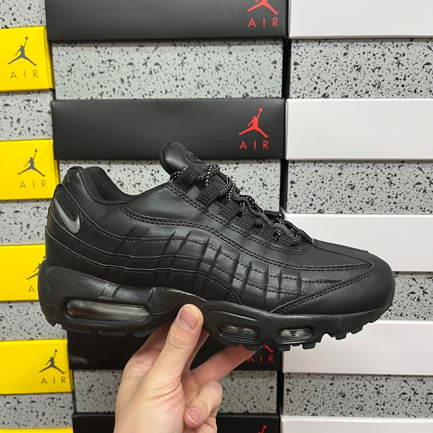 Nike Air Max 95 Essential Jewel Triple Black