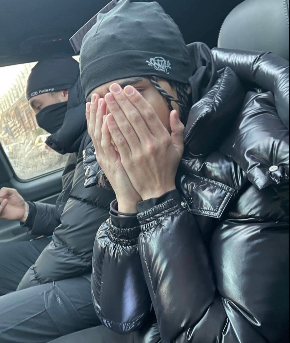 Syna Skull Hat Black