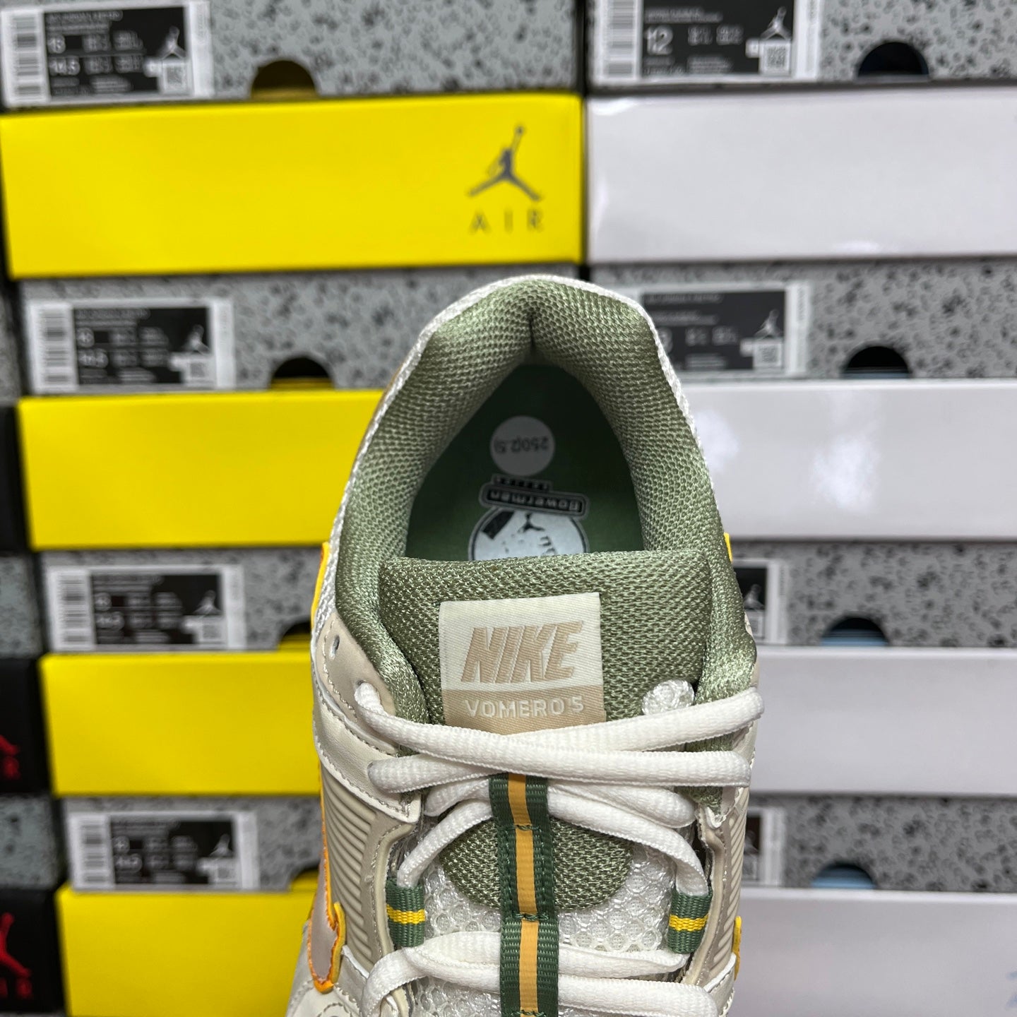 Nike Vomero 5 Orange Green Khaki