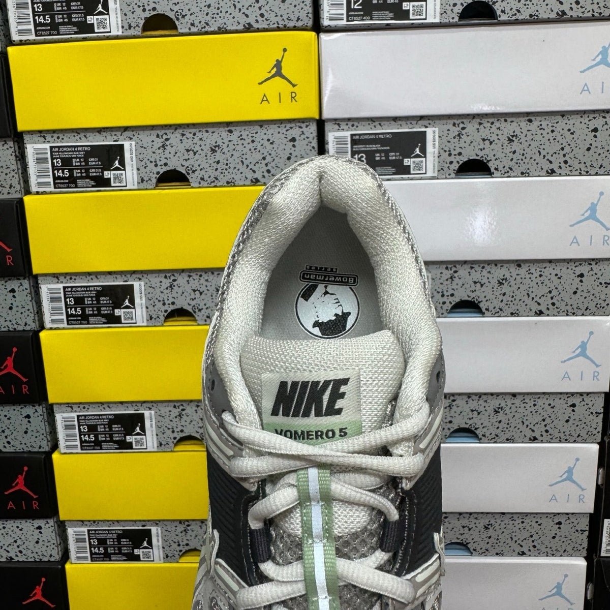 Nike Vomero 5 Cobblestone Light Bone