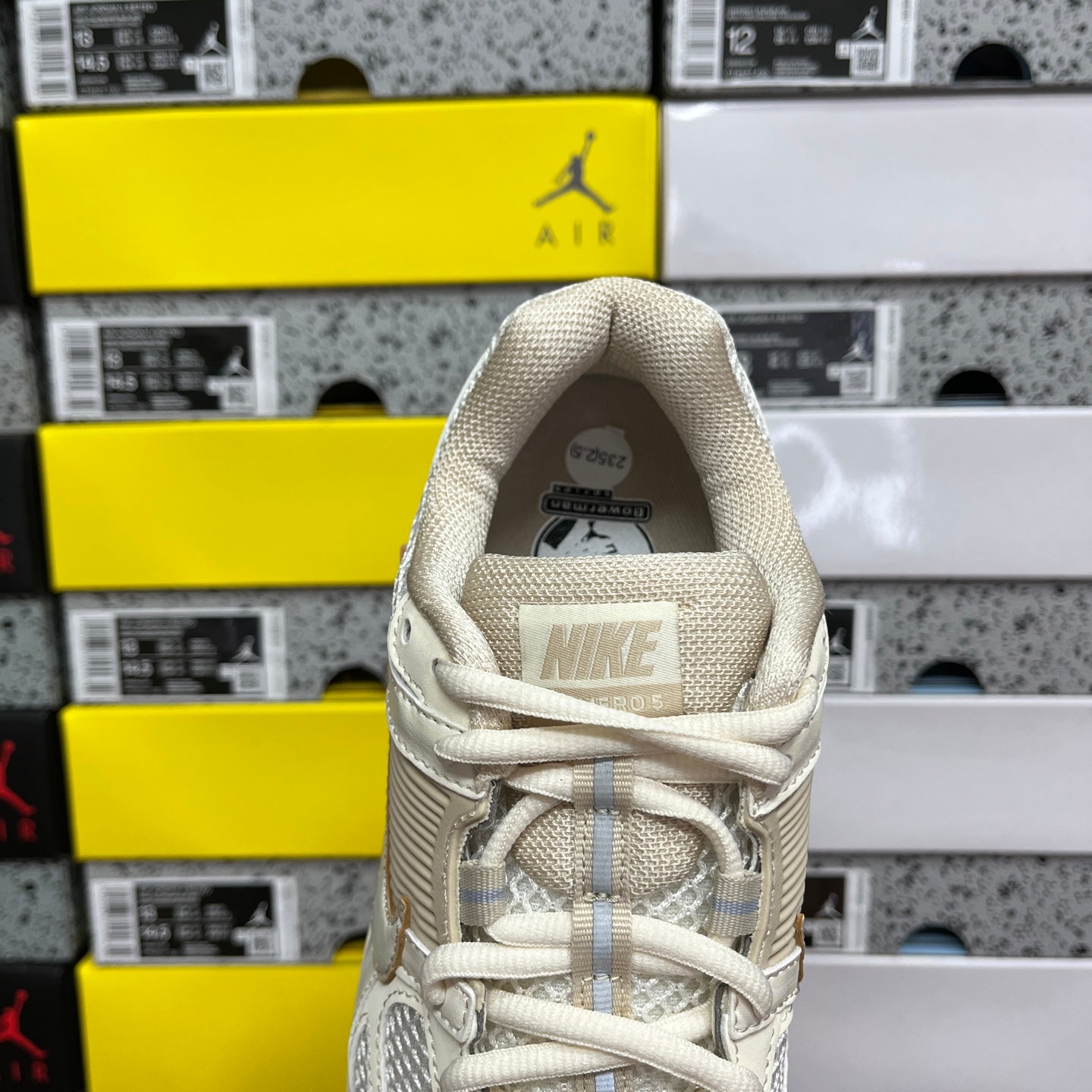 Nike Vomero 5 Pale Ivory Cream