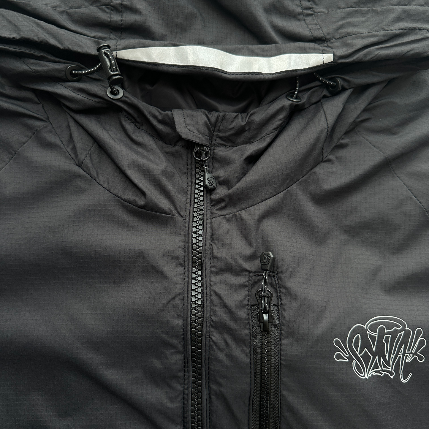 Syna Reversible Storm Jacket Black