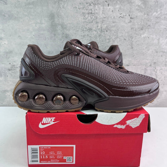 Nike Air Max DN Brown