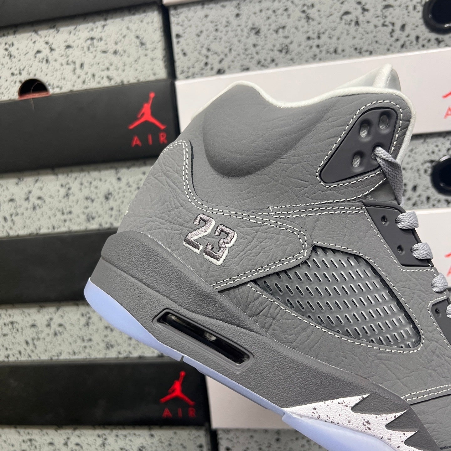 Jordan 5 Retro Wolf Grey