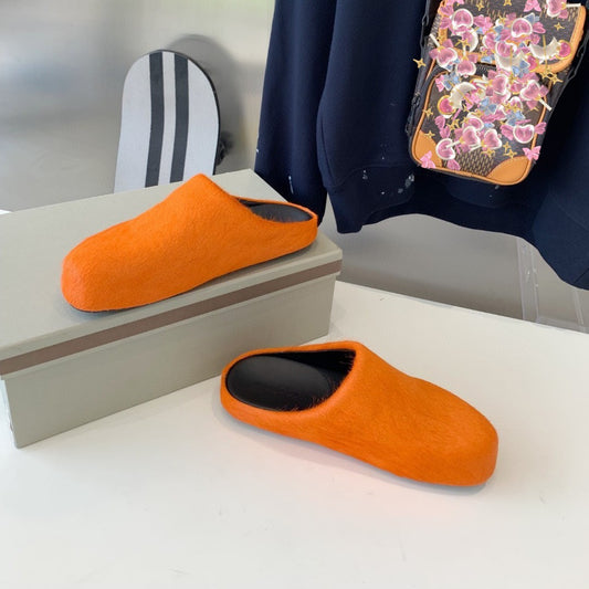 Marni Long Hair Calfskin Fussbett Sabot Orange