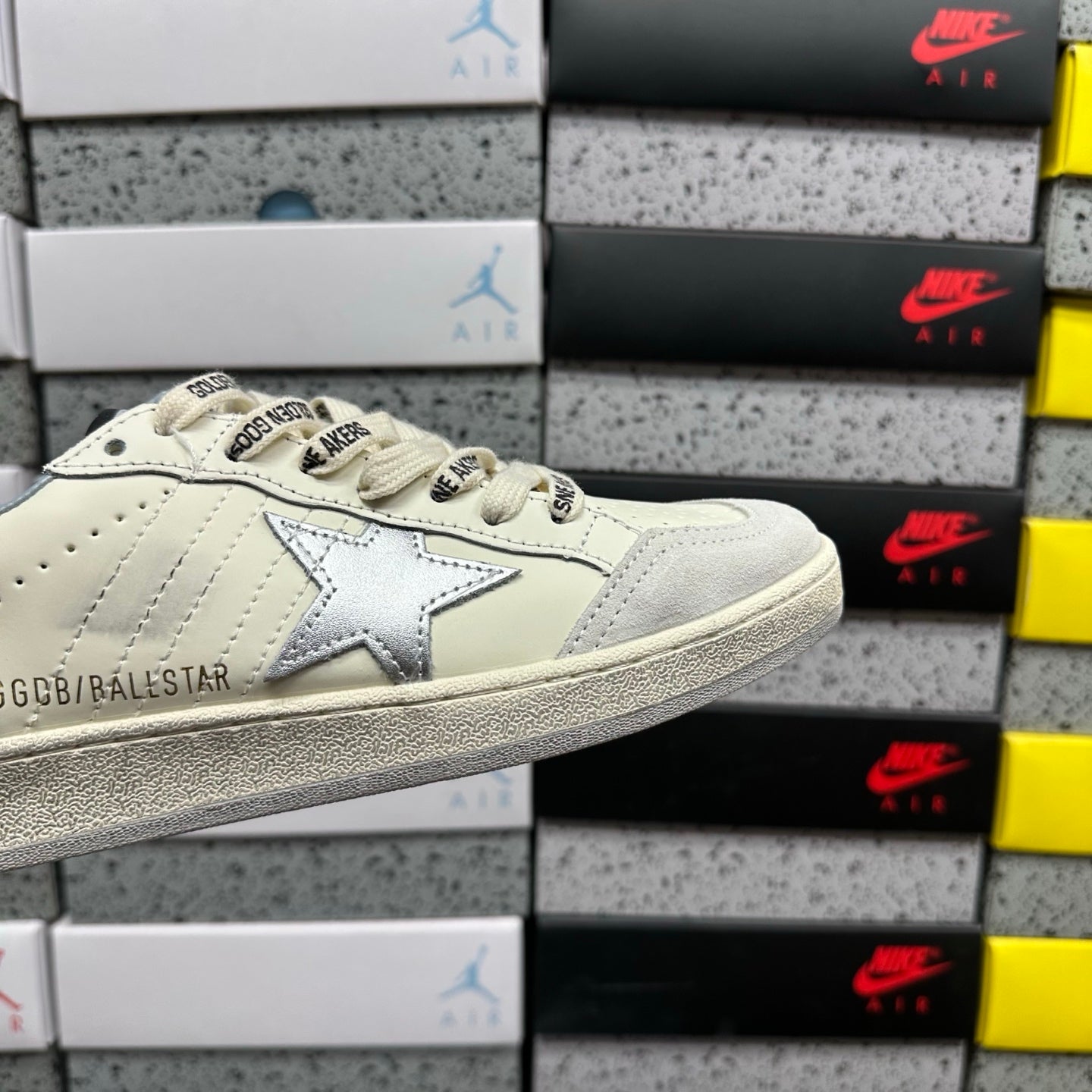 Golden Goose Ball Star Negro Blanco