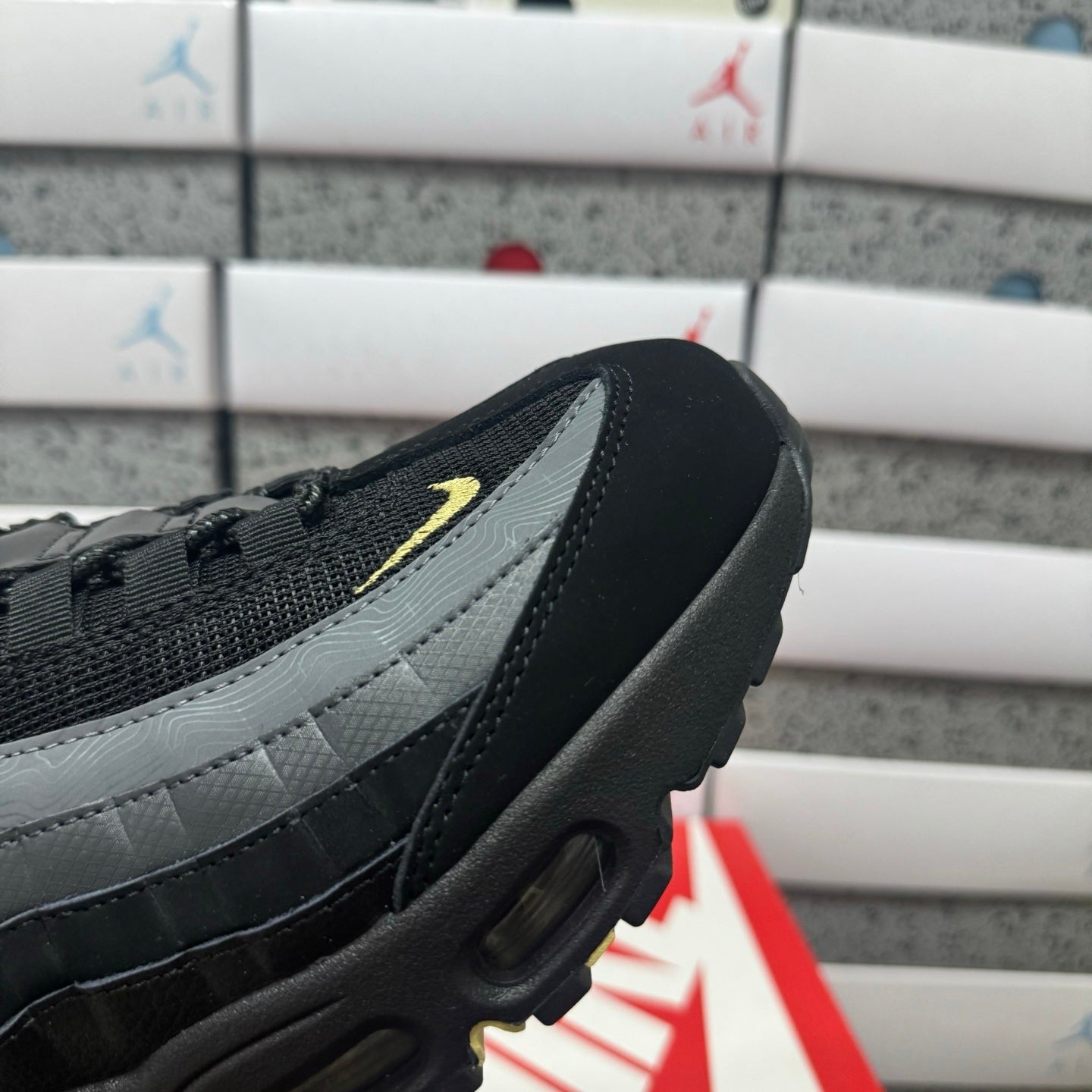 Nike Air Max 95 OG Big Bubble Batman