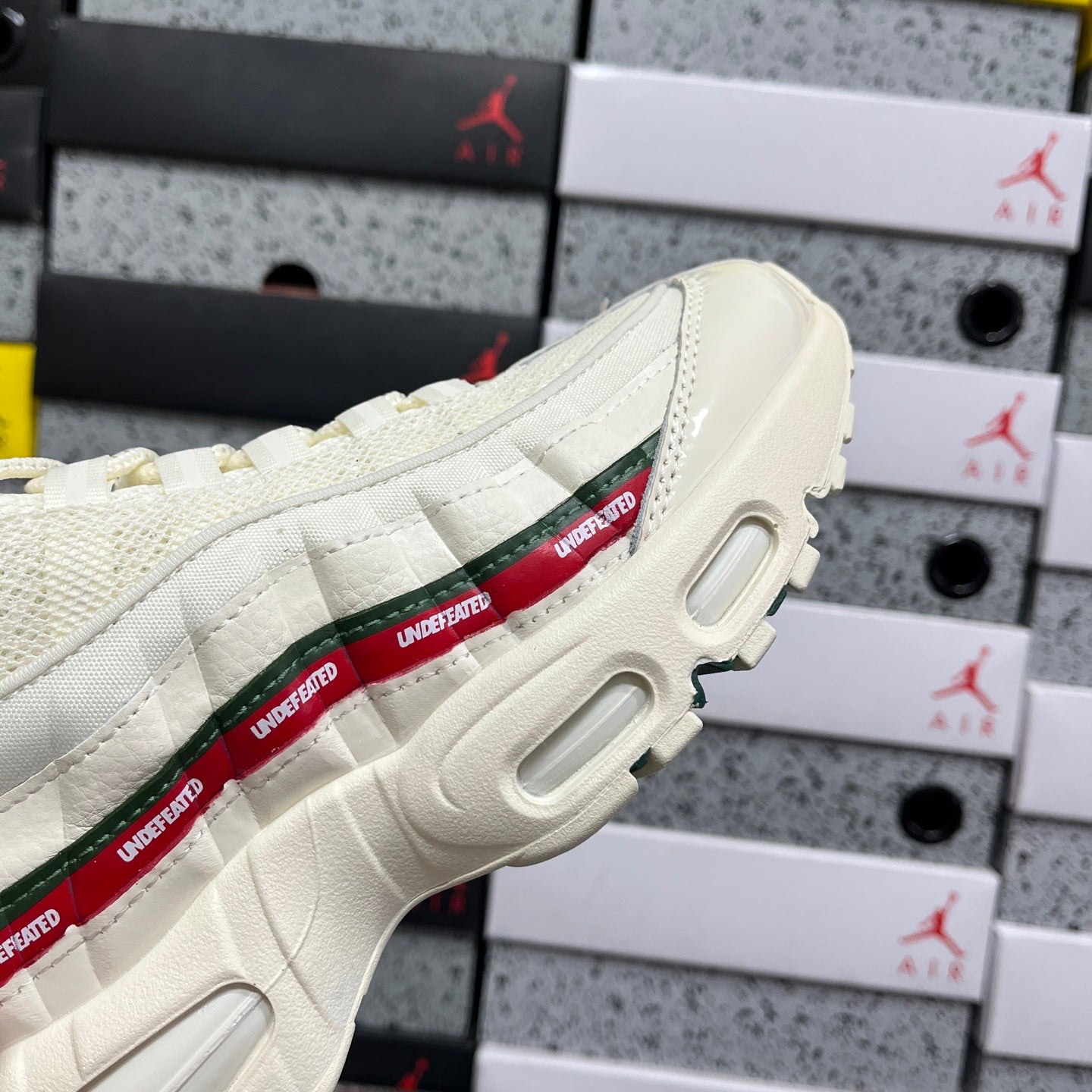 Nike Air Max 95 SP Undefeated Sail