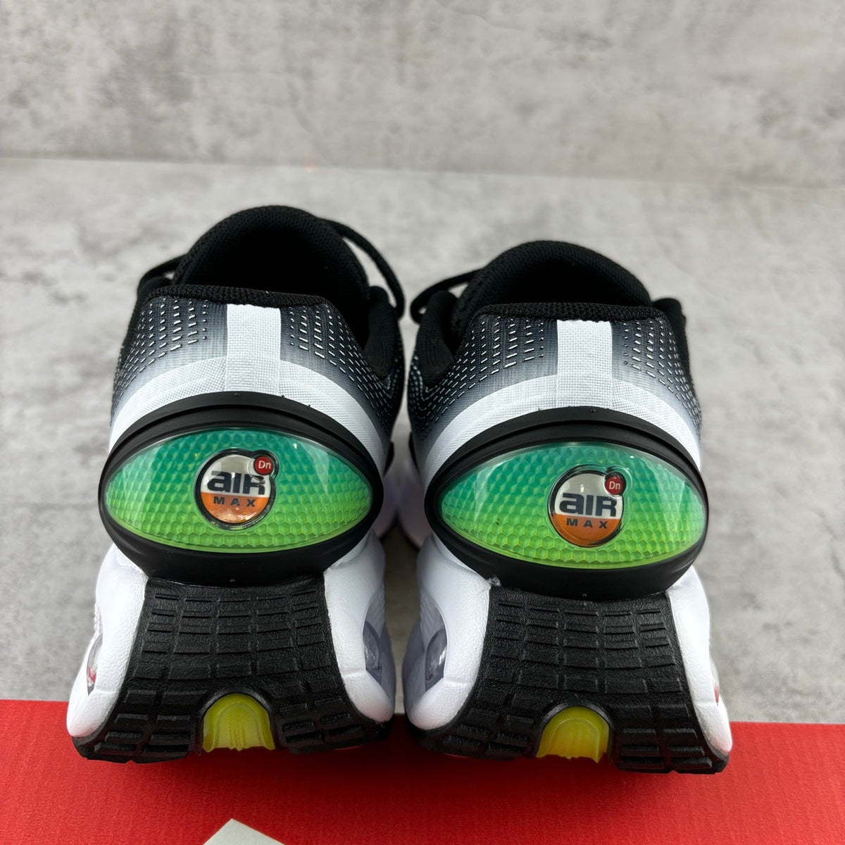 Nike Air Max DN White Neon Black