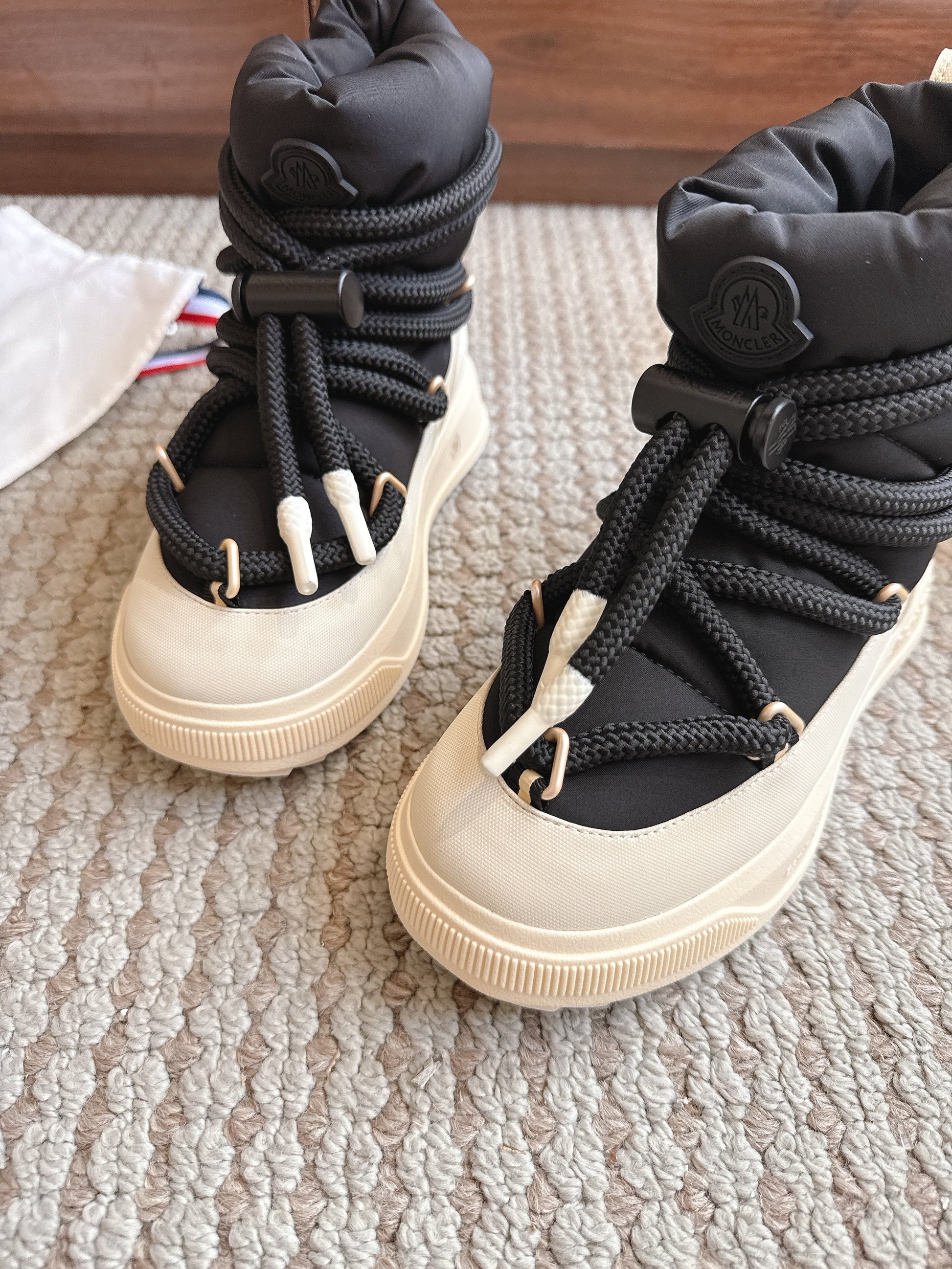 Moncler Altive Mid Snow Boots Black