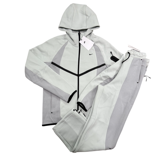Nike Tech Fleece New Season 2026 Tracksuit - (GREY)