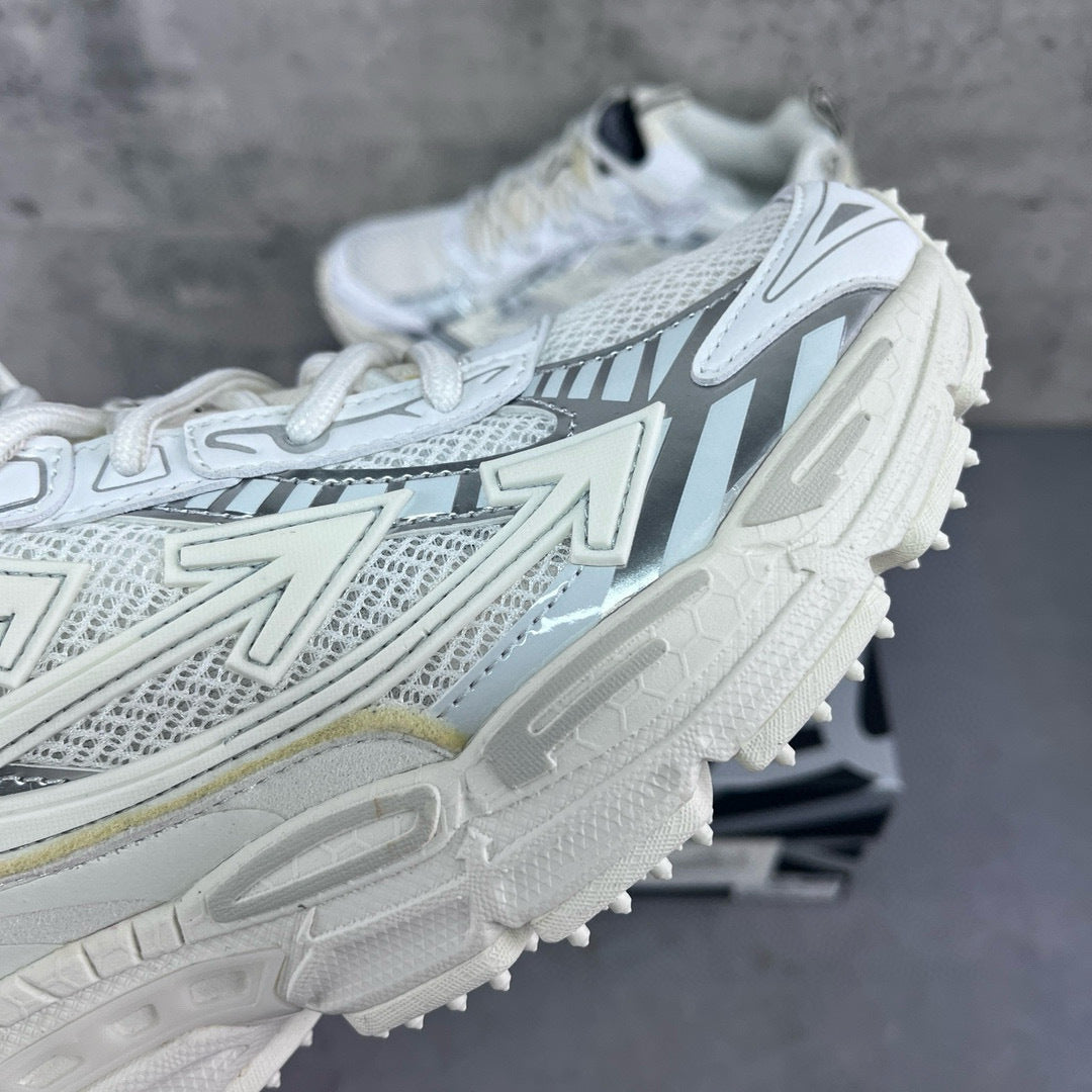 Off-White Be Right Back White