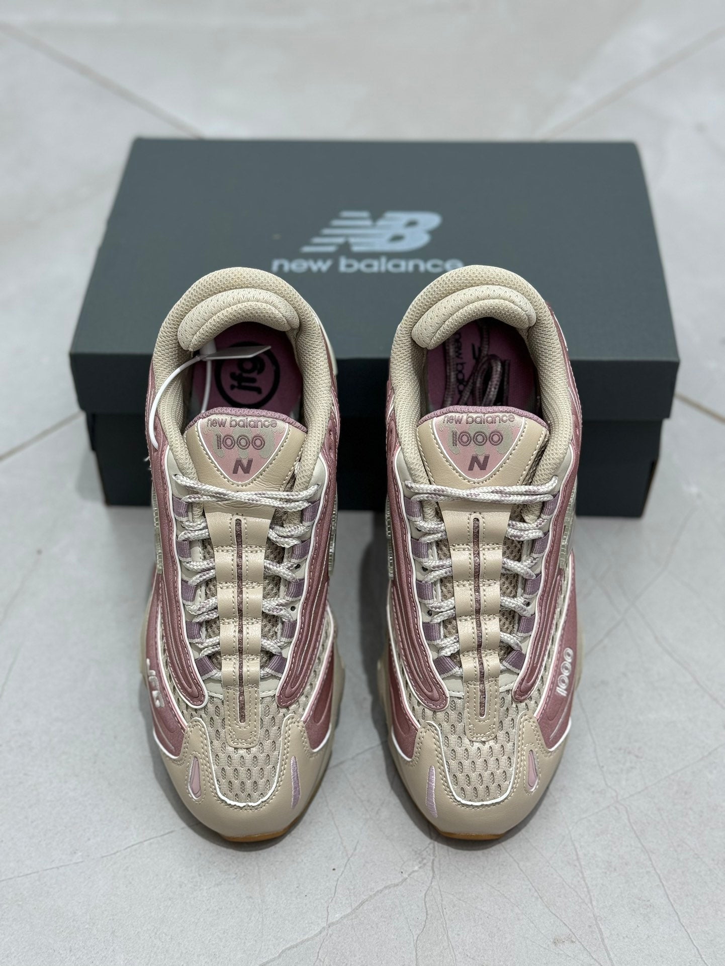New Balance 1000 Pink Mink