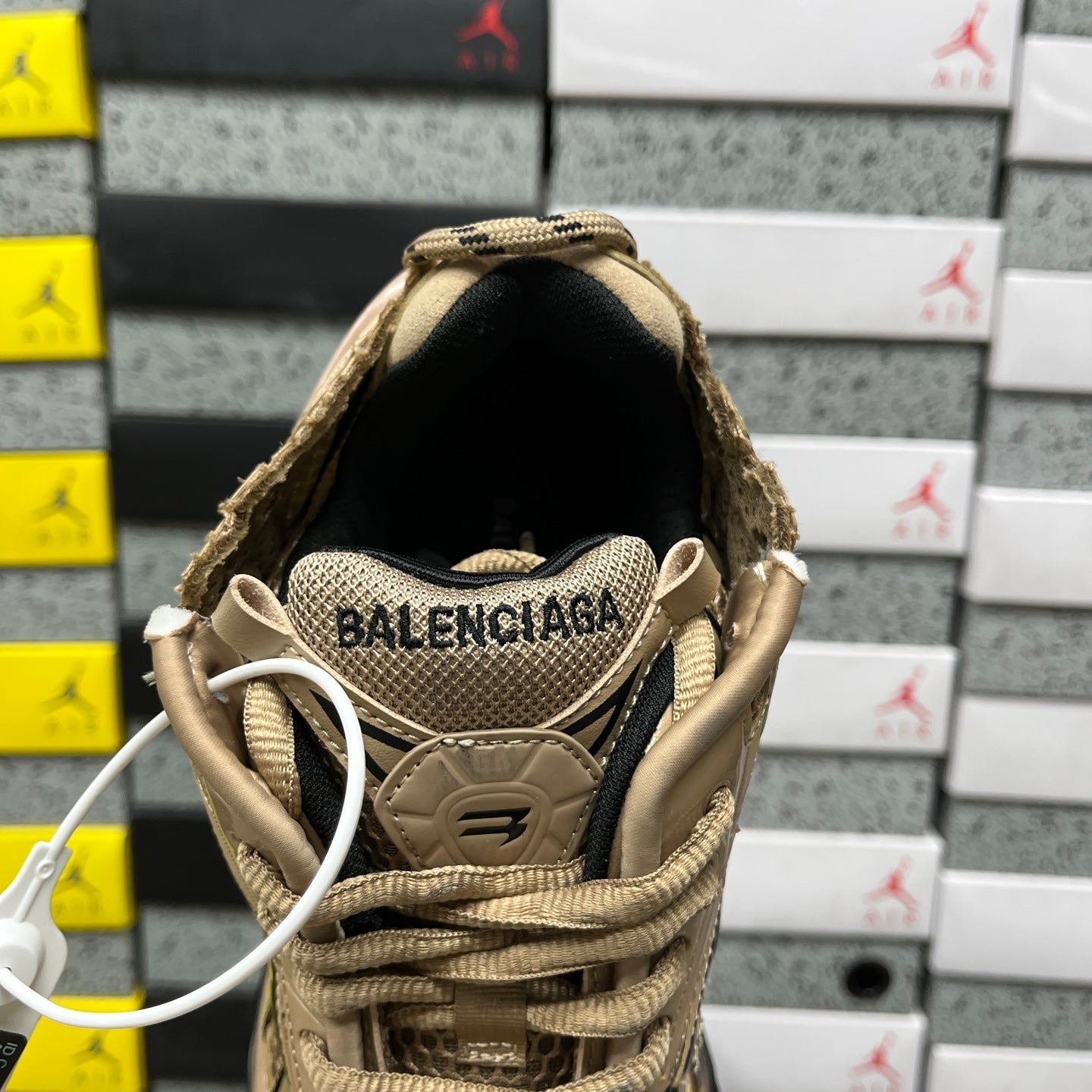 Balenciaga Runner 7.5 Coffee Brown Black