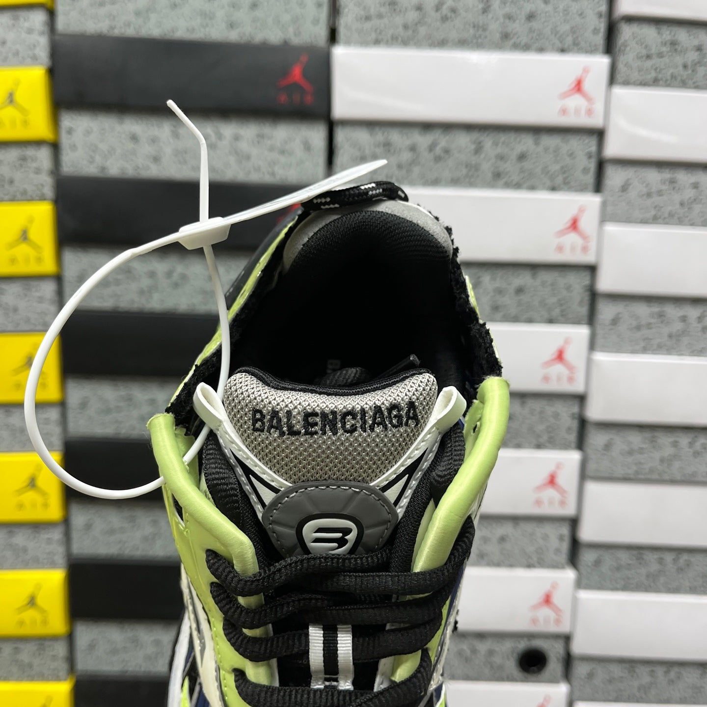 Balenciaga Runner 7.0 Cream Black Green