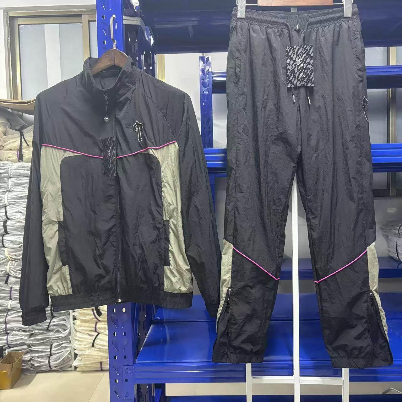 Trapstar Irongate T Shell Suit Black/Grey/Purple