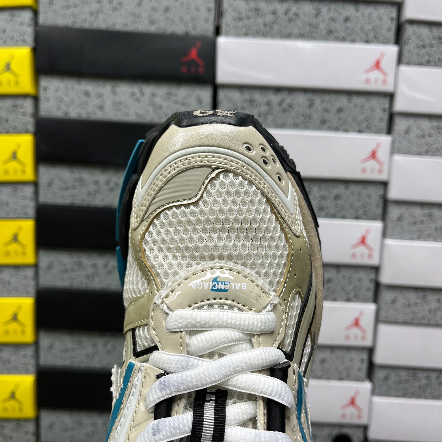 Balenciaga Runner 7.5 Cream Blue White