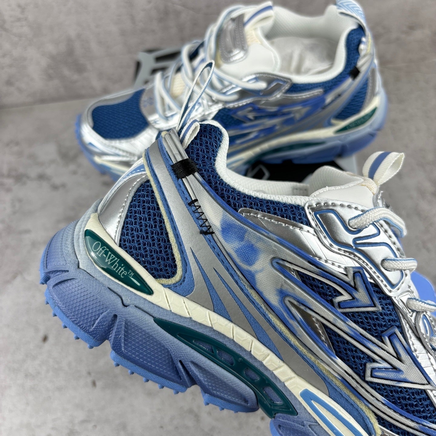 Off-White Be Right Back Blue Metallic Grey