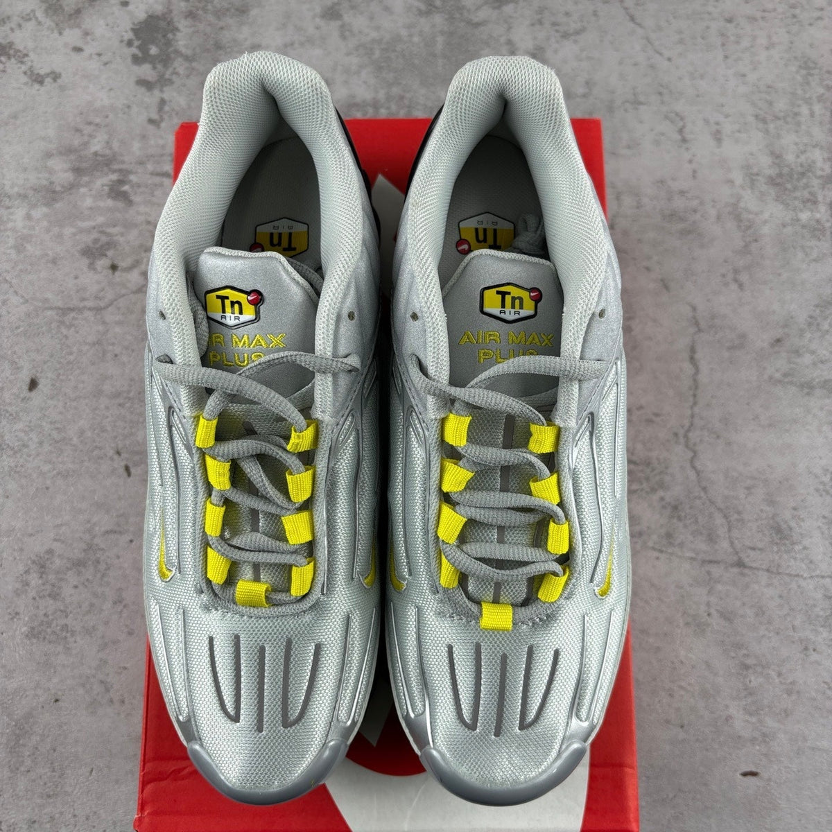 Nike Air Max Plus 3 Silver Volt