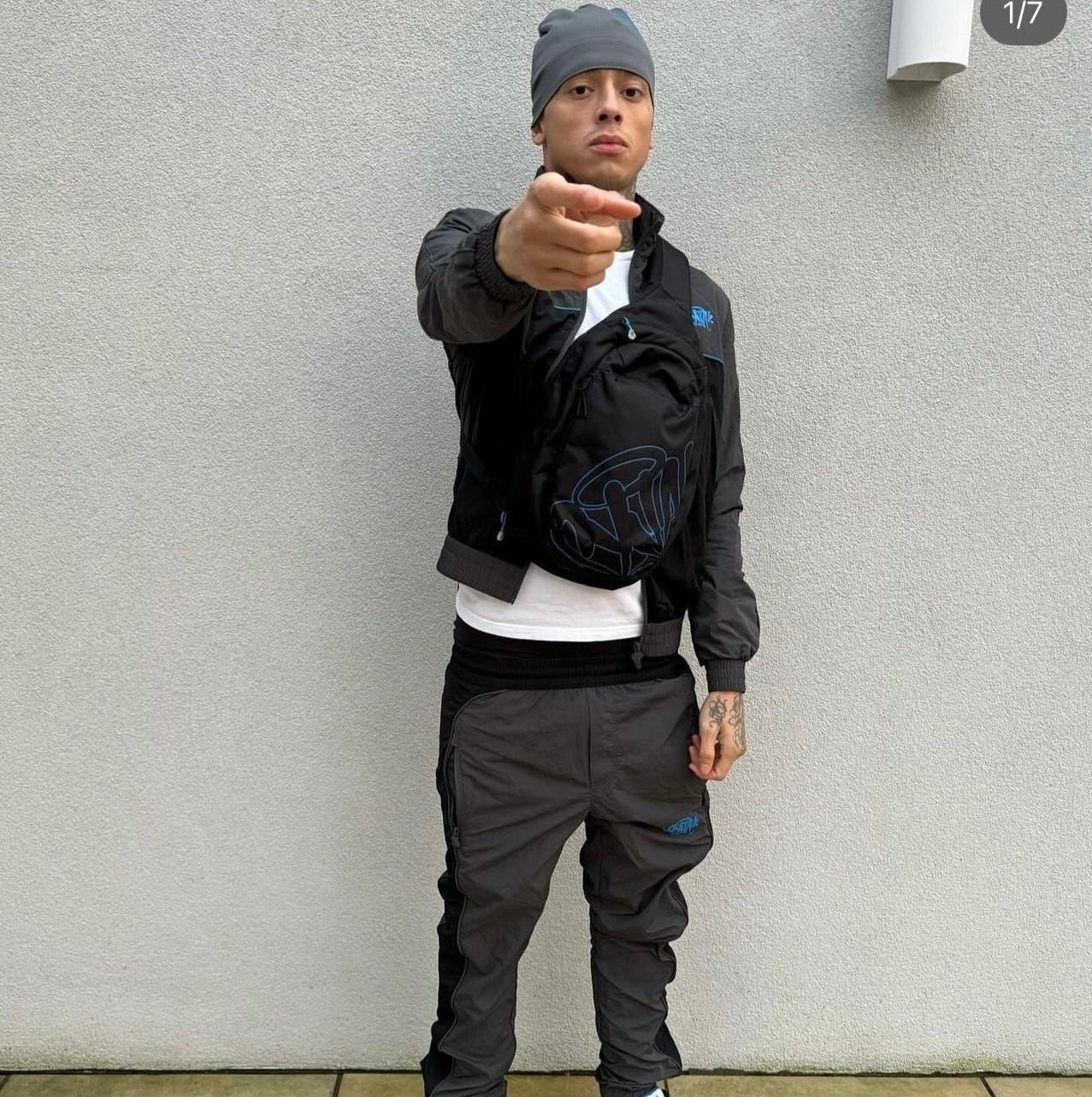 Syna World Shell Suit Jacket - (BLACK/BLUE) EXCLUSIVITY 21DRIPZZ