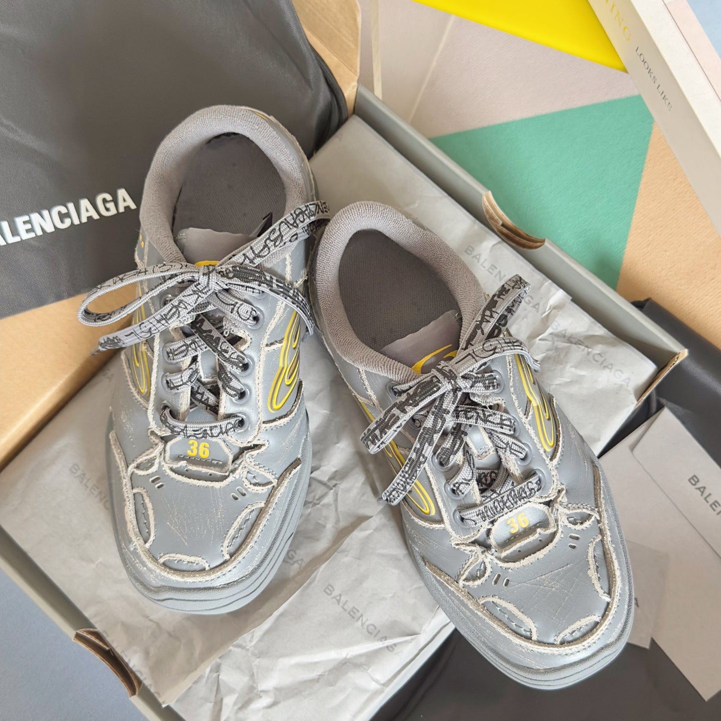 Balenciaga Hamptons Worn-Out Grey Yellow