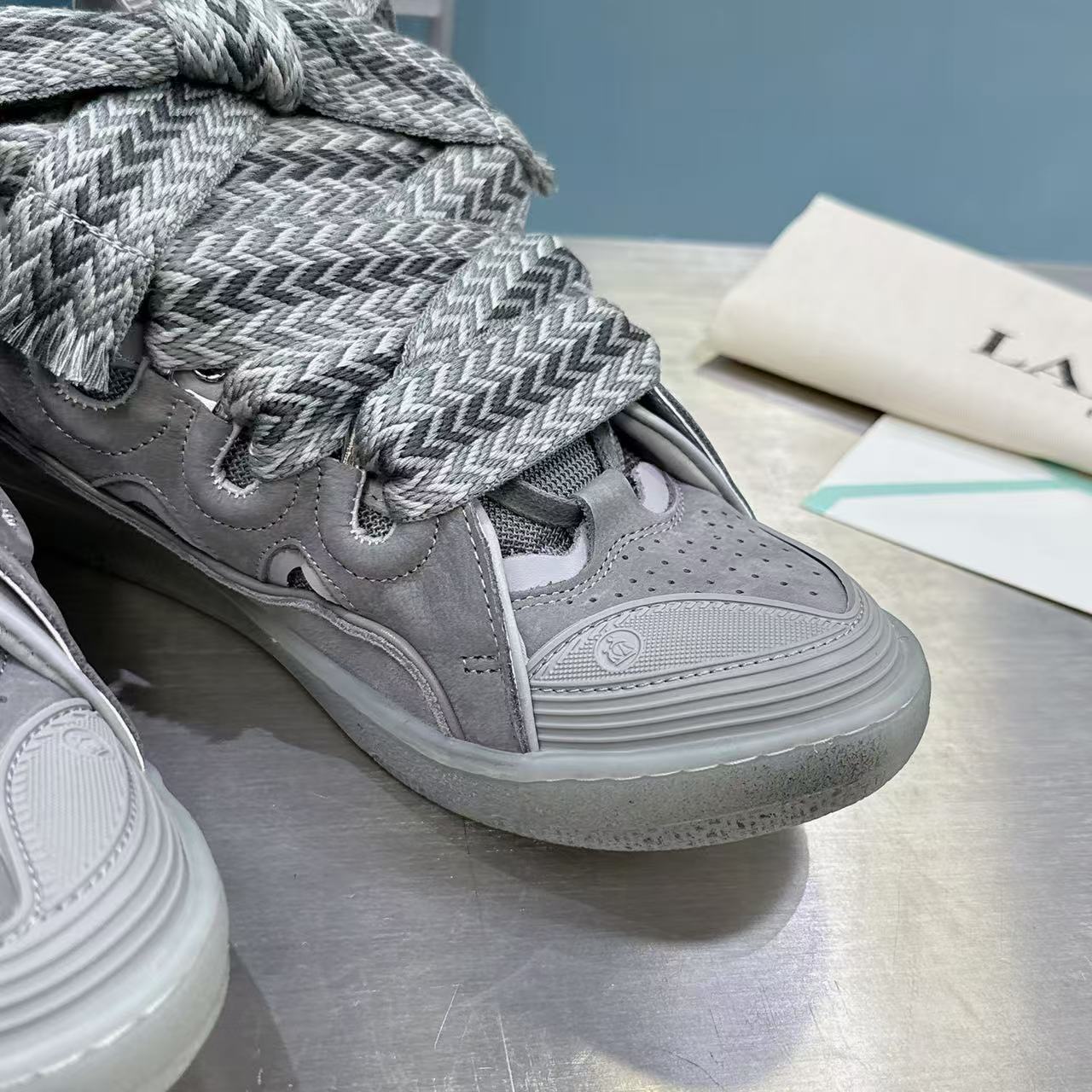 Lanvin Curb Wolf Grey