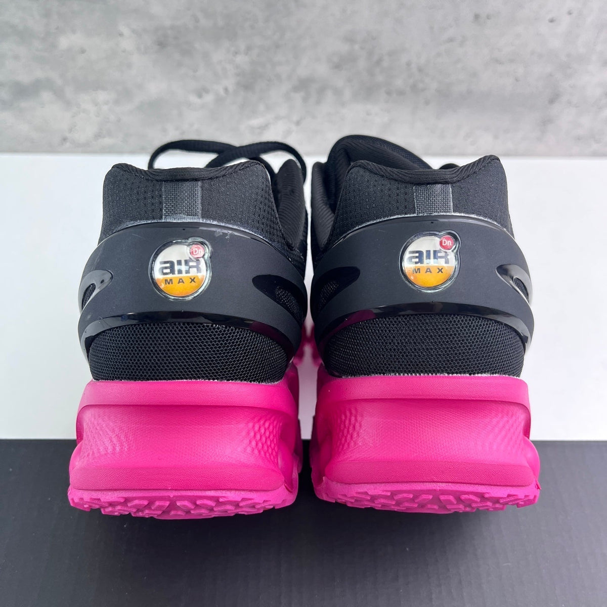 Nike Air Max DN8 Black Fuchsia