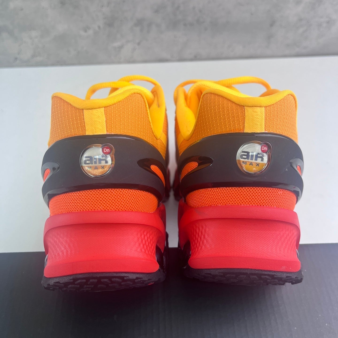 Nike Air Max DN8 Volcano Orange Red