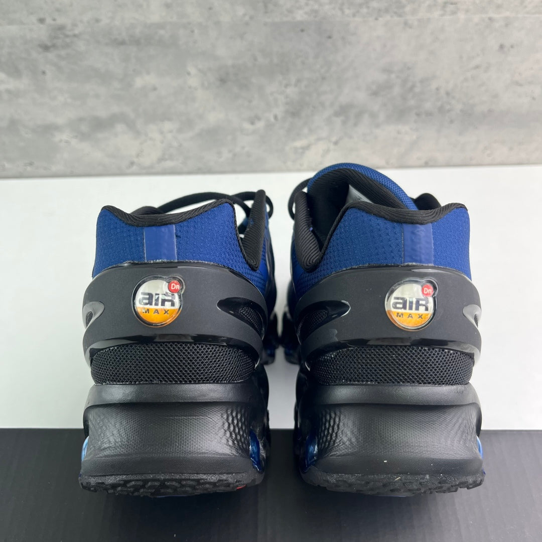Nike Air Max DN8 Navy Green